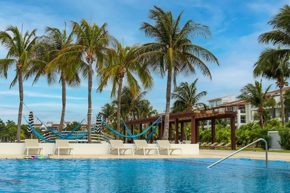 Mareazul Beachfront Resort - Casa Ancora Playa del Carmen Apartment